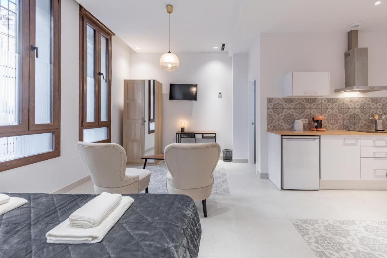 Gorgeous Apartment Close To City Centre Valencia Exterior photo