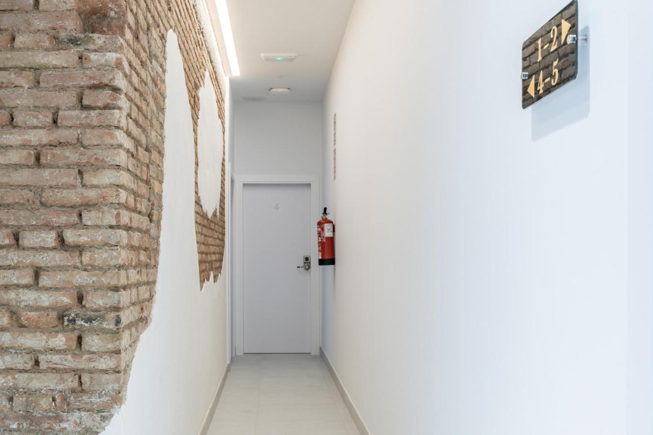 Gorgeous Apartment Close To City Centre Valencia Exterior photo
