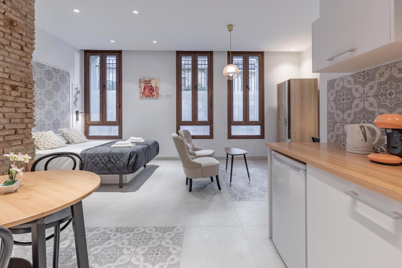 Gorgeous Apartment Close To City Centre Valencia Exterior photo